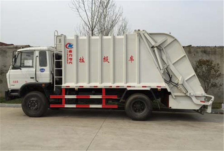 CLW5160ZYSE5型东风老款153压缩式垃圾车