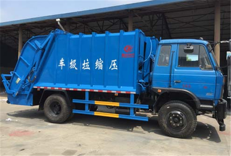 CLW5161ZYST5型东风老款145压缩式垃圾车