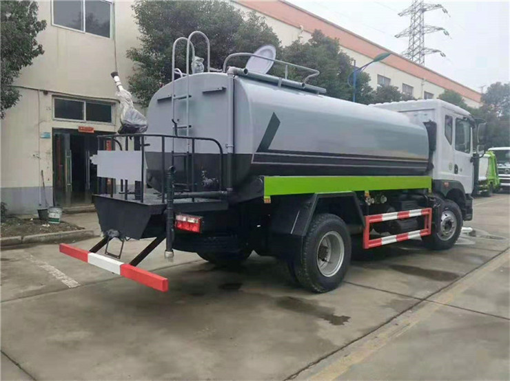 东风D9多利卡14.7吨洒水车_20190306190110.jpg