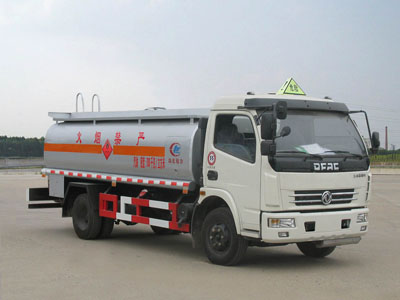 CLW5080GJY4型加油车